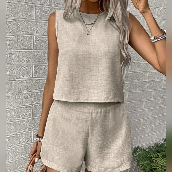 Tops - Solid Color Top And Shorts Set